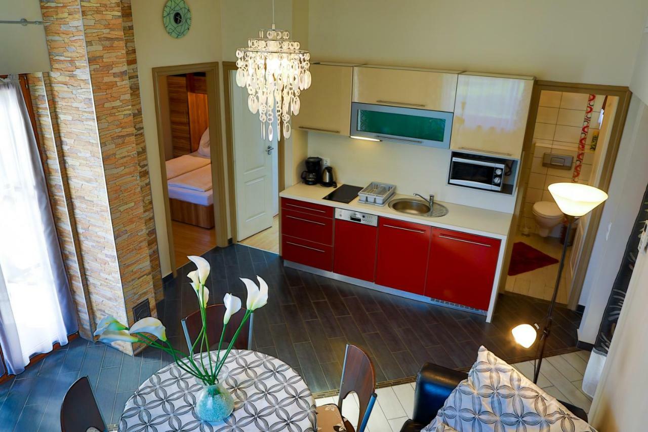 Balaton Apartman Balatonmariafurdo Luaran gambar
