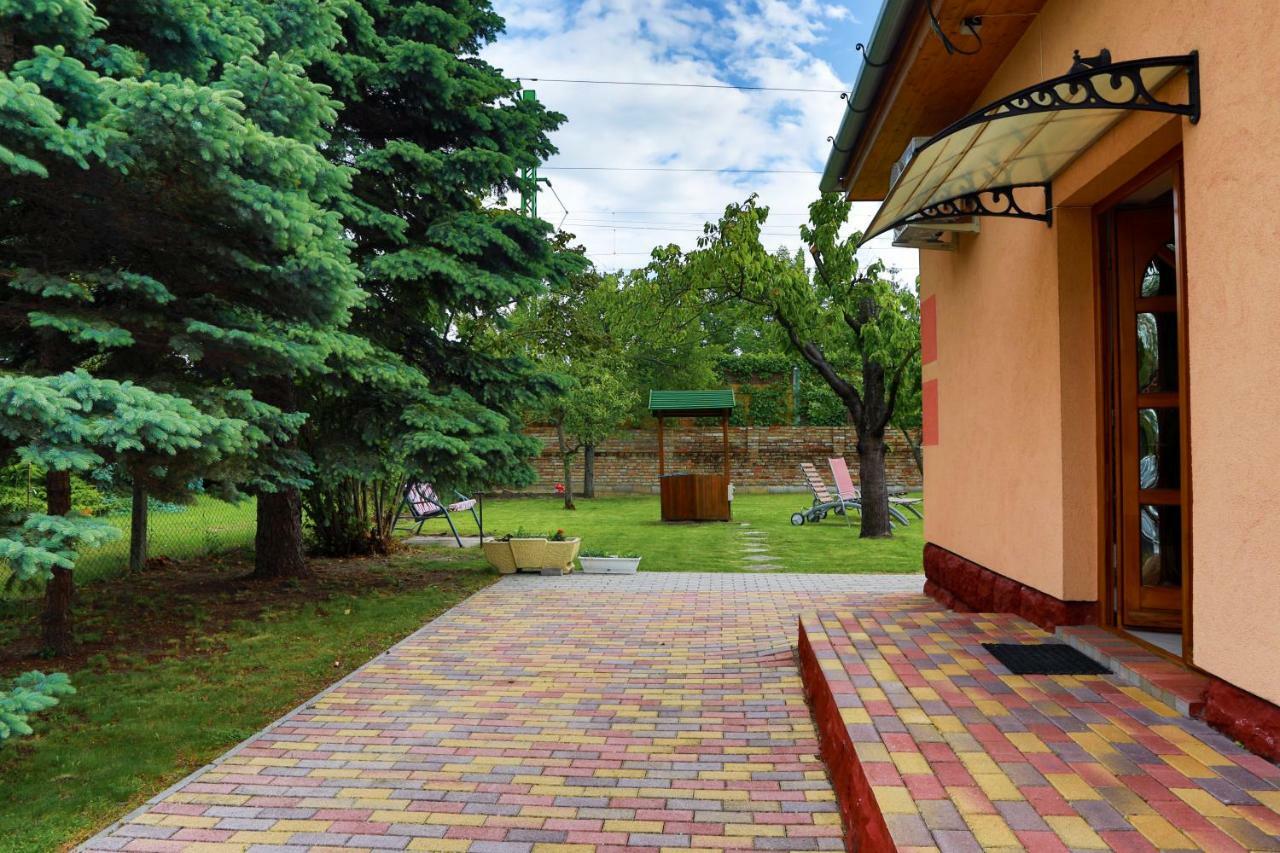 Balaton Apartman Balatonmariafurdo Luaran gambar