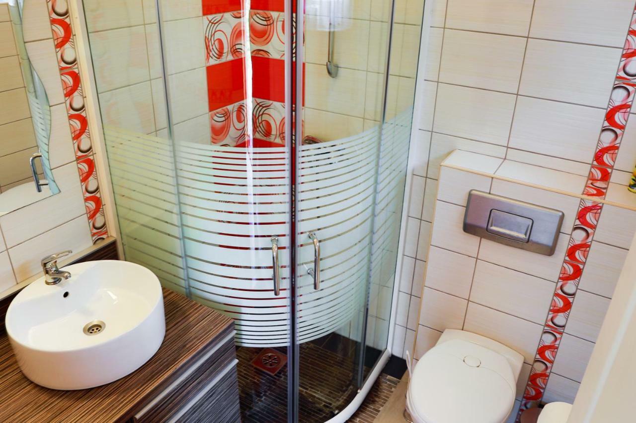 Balaton Apartman Balatonmariafurdo Luaran gambar