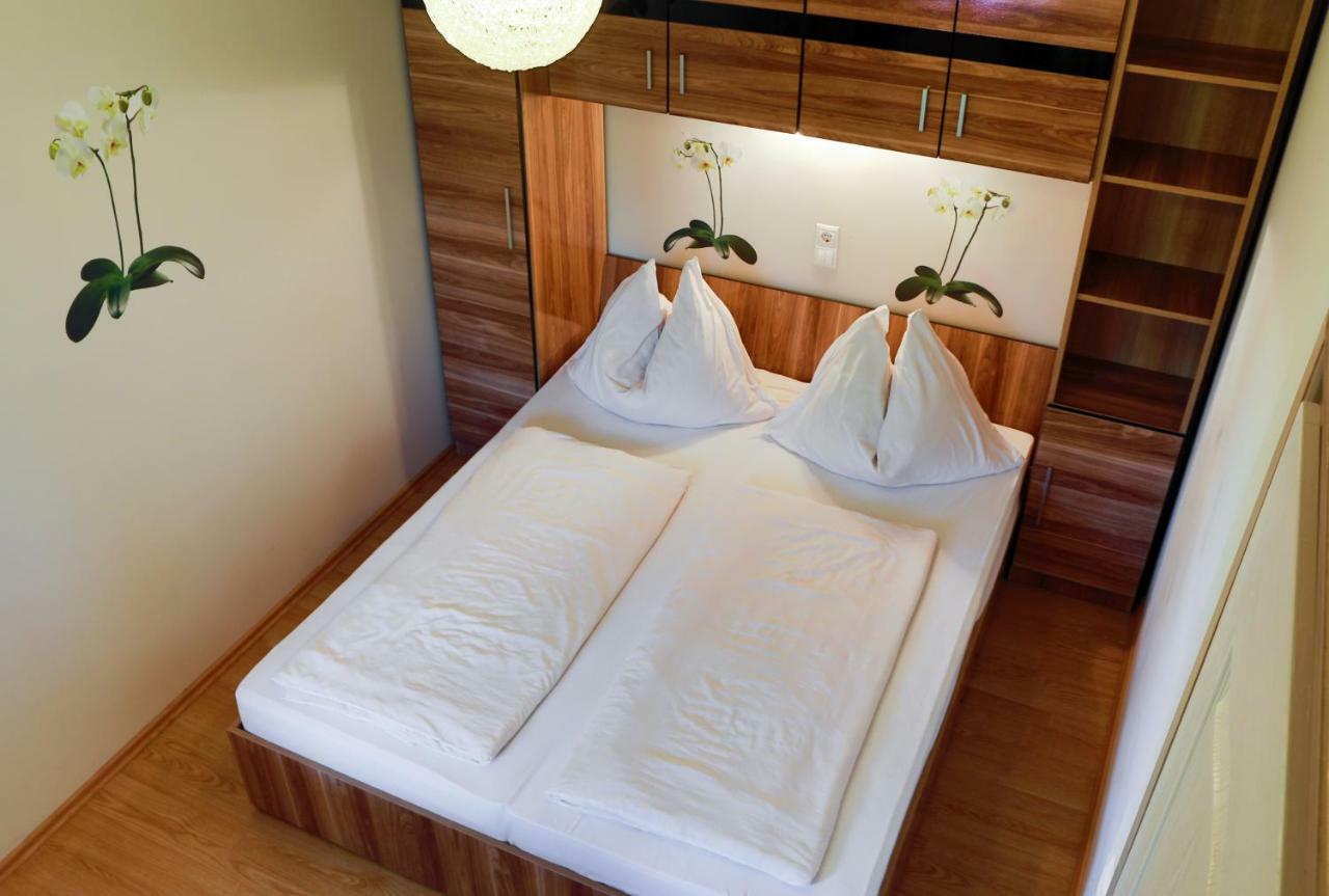 Balaton Apartman Balatonmariafurdo Luaran gambar